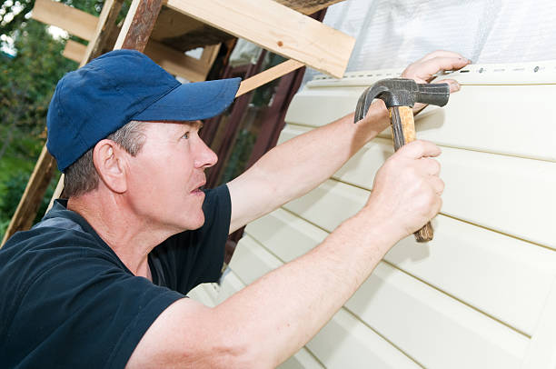 How To Choose The Right Materials for Your Siding Installation in 'Vincent, CA